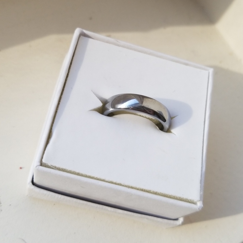 Men's Tungsten Wedding Band